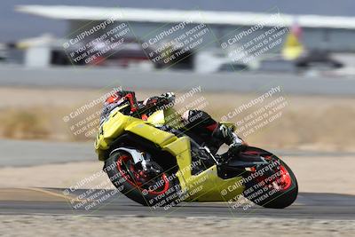 media/Apr-18-2025-CVMA Friday Practice (Fri) [[88baa45499]]/Racer 3/Session 5 (Turn 14 Tip In)/